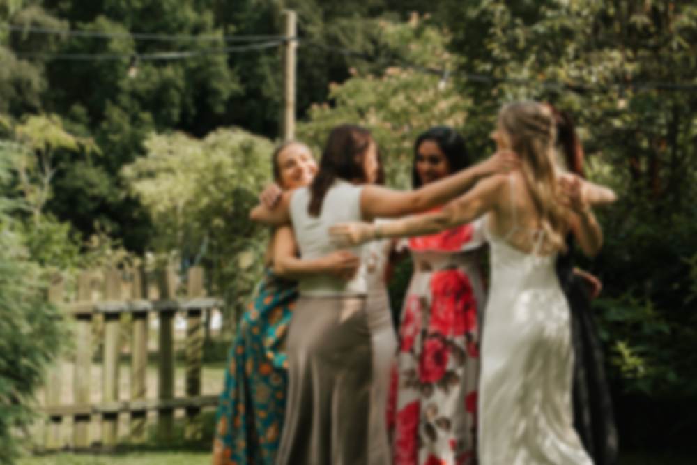 Een kring van vrouwen samen